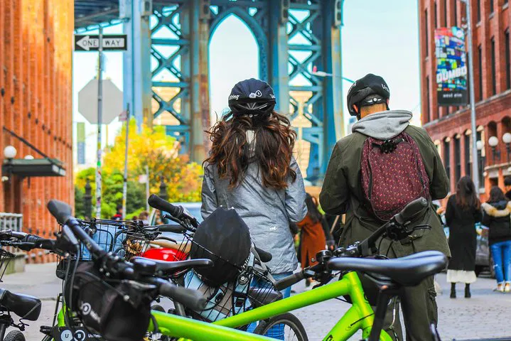 Brooklyn Bridge Bike Tour: See NYC's Best in 2 Hours