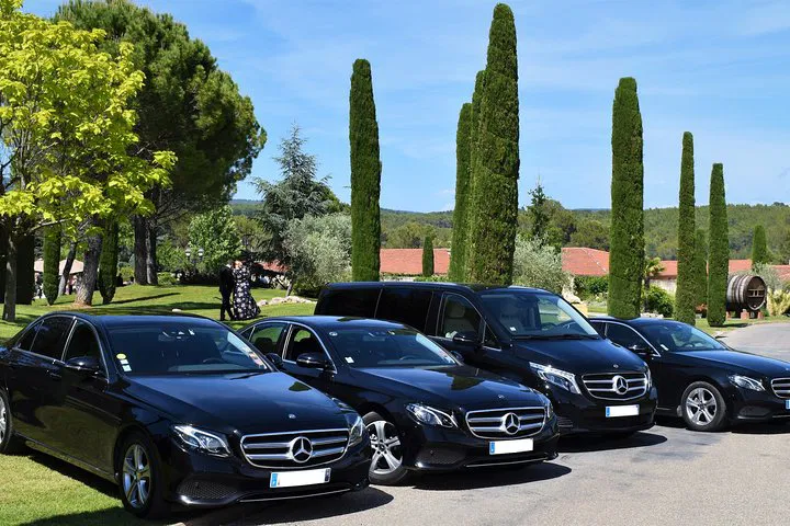 Luxury Private Transfers: Saint-Tropez to Florence, Italy
