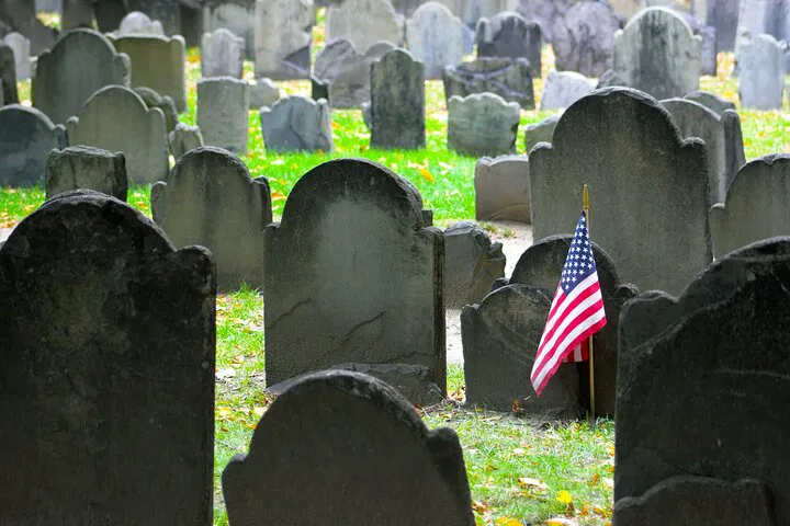 Boston Ghosts: Haunted Walking Tour of City's Dark Side