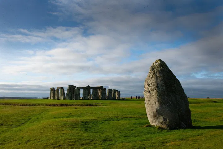 Unlock Ancient Mysteries: A Private Stonehenge and Bath Day Trip from London