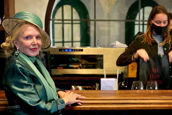 SB Ghost Tour: Wine, Spirits & Spooky Tales