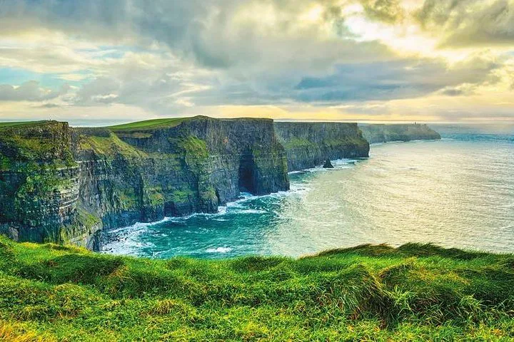 Cliffs of Moher: A Luxurious, Personalized Irish Escape
