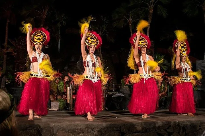 Oahu Chief's Luau: Feast, Fire, & Fun!