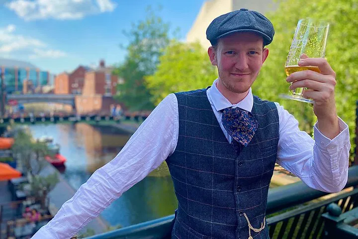 Step Back in Time: Birmingham's Gangland Historical Pub Tour