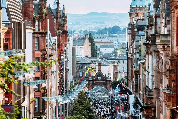 Discover Glasgow's Hidden Gems: A Personalized City Tour