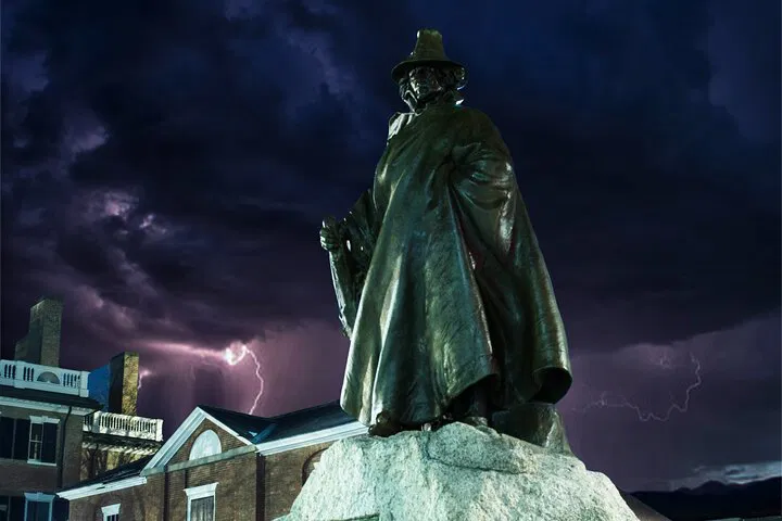 Salem Witches Tour: Myths, Magic & History