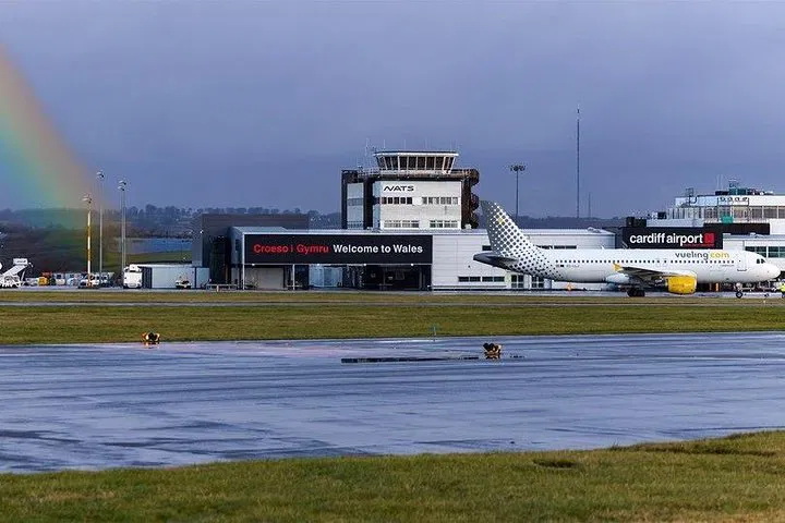 Stress-Free Cardiff Airport Transfer: Hotel to Departure Terminal