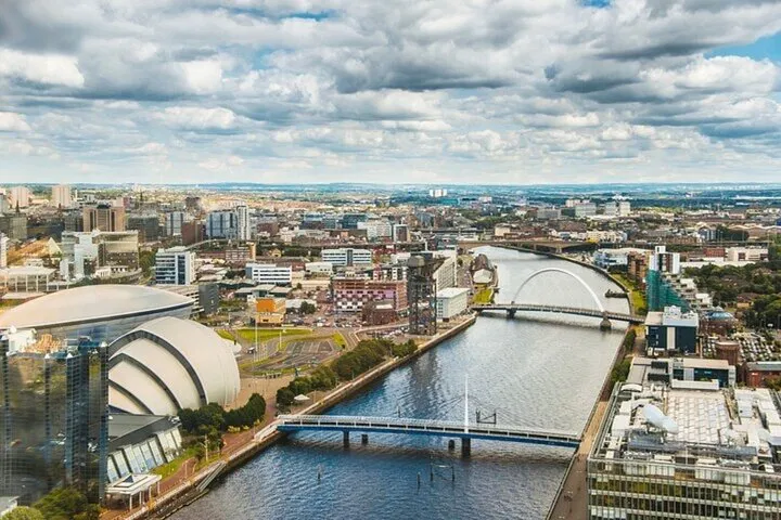Uncover Glasgow's Secrets: A Personalized Walking Adventure