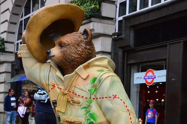 Paddington's London Adventure: A Paw-some Walking Tour!