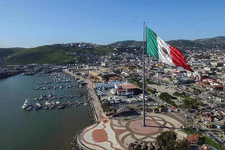 Baja Day Tour: Tijuana, Blowhole & Wine