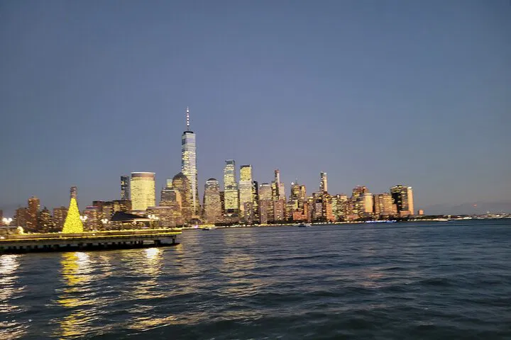 Hudson Views & History: See NYC from NJ & Sinatra's Hoboken
