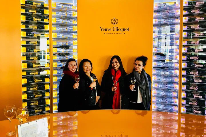 Champagne Dreams: Veuve Clicquot & Family Grower Tour from Reims/Epernay