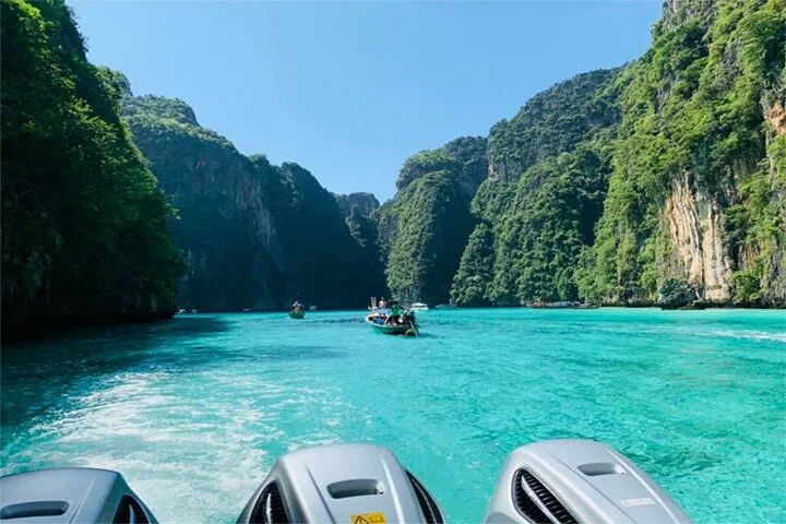 Phuket's Island Escapade: Speedboat to Phi Phi, Maya & Beyond!