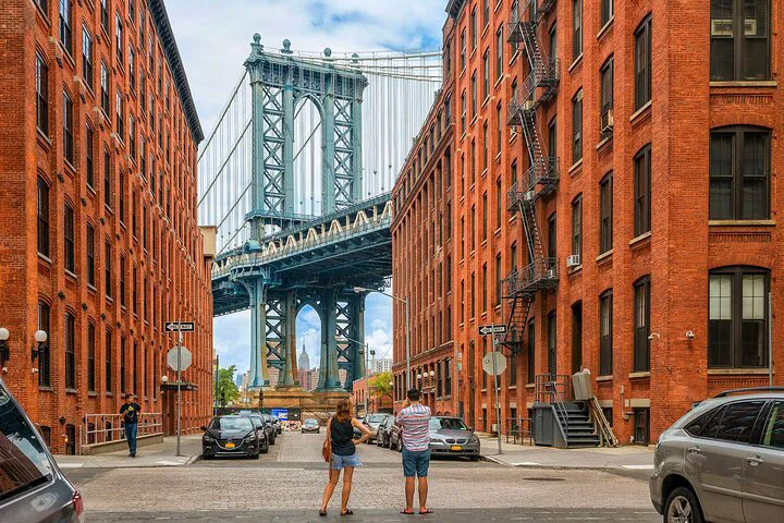 Brooklyn & DUMBO Adventure: Open-Top Bus & Walking Tour!