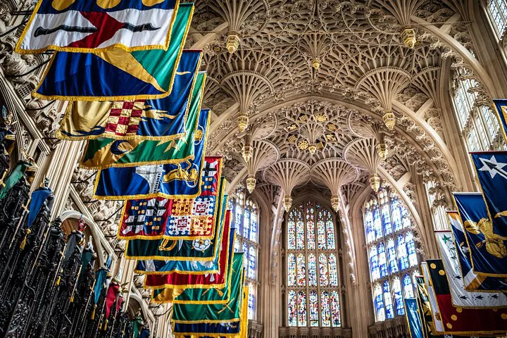 London's Guard & Abbey: Private Walking Tour