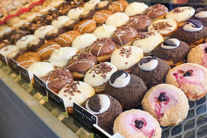 Dublin's Delicious Doughnut Delight: A Walking Foodie Adventure