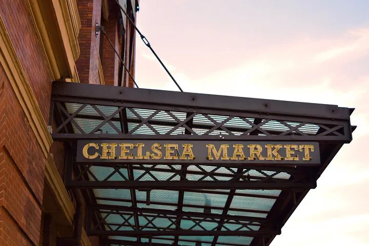 Indulge in NYC: A Sweet Photo & Video Adventure!