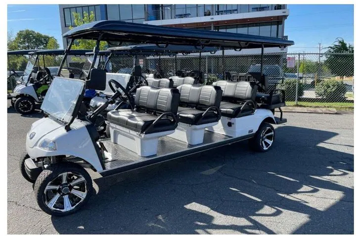 Luxury Golf Cart Tour: Uncover Midtown NYC's Hidden Gems