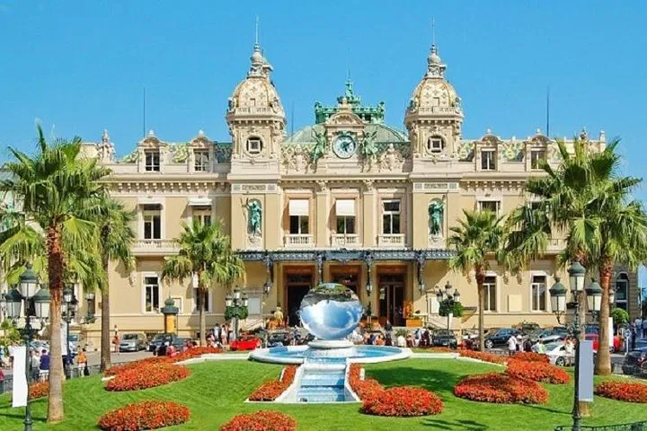 Riviera Grandeur: Private Day Trip to Nice, Eze & Monaco