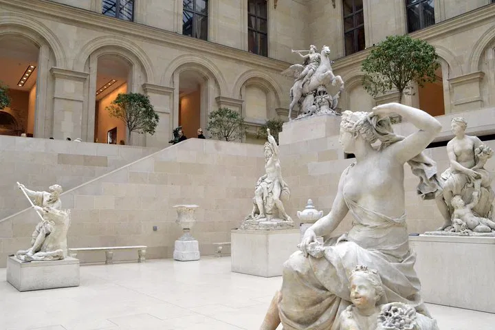 Unlock Paris: Louvre, Seine Cruise & Artistic Wonders!