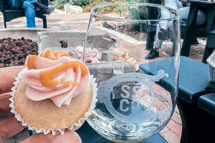 Santa Ynez Valley: Cupcakes, Wine & Scenic Views Await!