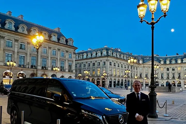 Luxury Paris Transfer: Arrive in Style with Private Mercedes Service