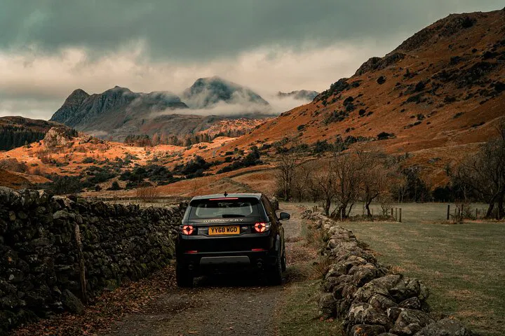 Lakeland's Finest: Private Country Pub Tour by Lake Windermere