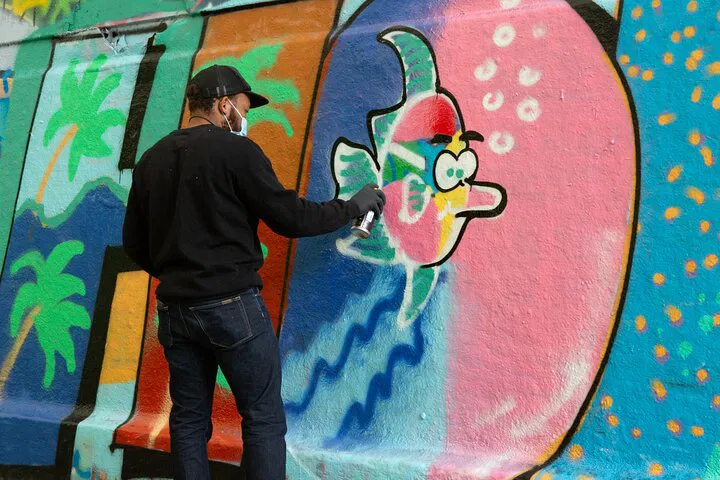 Unleash Your Inner Artist: Graffiti Mural Workshop in Paris