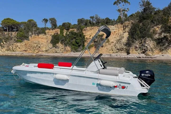 Mandelieu Boat Rental: No License Needed, Fuel Included!