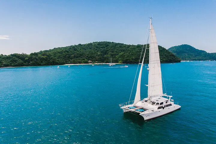 Phuket Catamaran Morning Sail: Coral & Maiton Islands