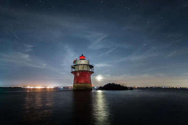 Plymouth's Haunted Harbor Boat Tour: Ghostly History!