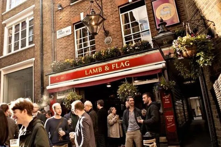 Uncover London's Hidden Pubs: A Spirited Historical Journey