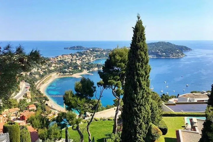 French Riviera Dream: Private Shore Excursion from Villefranche