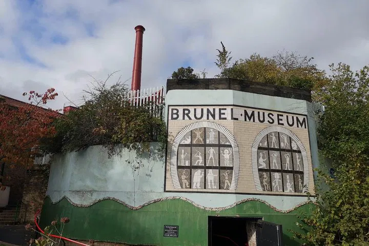 London's South East: Riverside History City Game