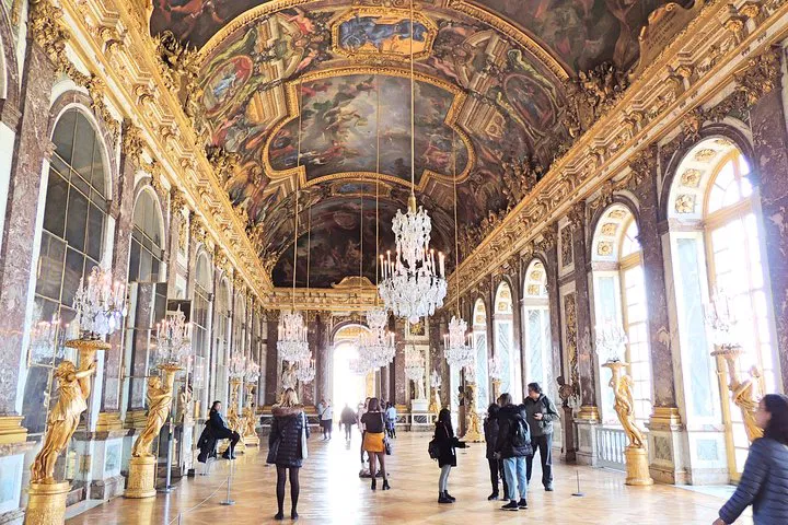 Versailles Tour: Skip-the-Line Palace Access