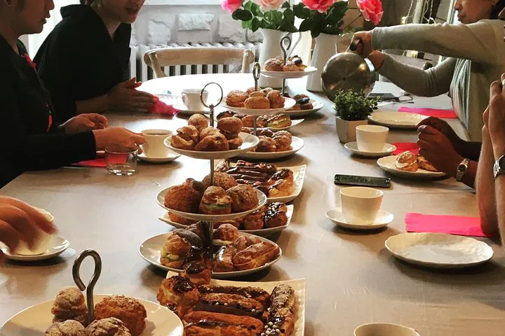 Paris: Bake Éclairs & Cream Puffs Cooking Class