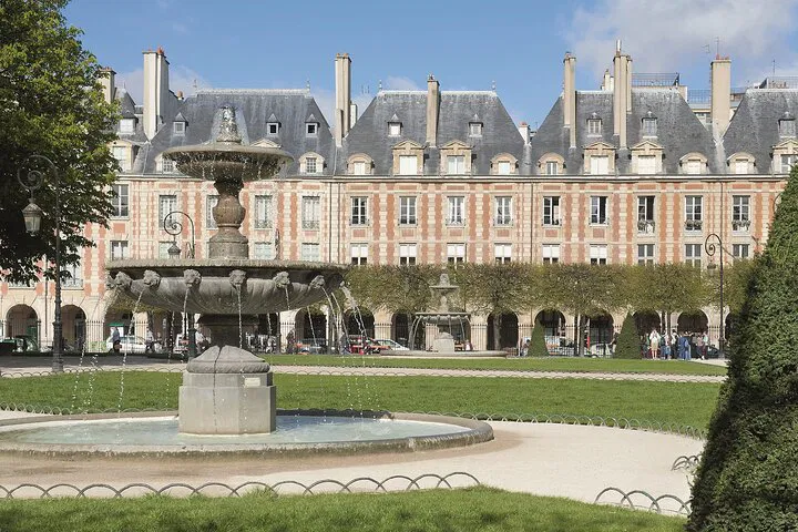 Uncover Le Marais: A Private Historical Walking Adventure in Paris