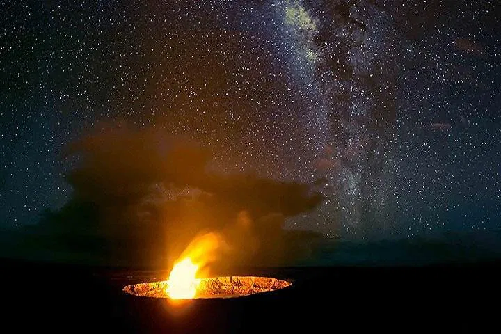 Volcanic Majesty: Journey to Hawaii Volcanoes National Park from Kauai
