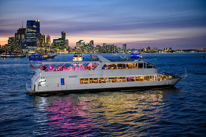 NYC Dinner Cruise: Live Music, Skyline Views & Fine Dining