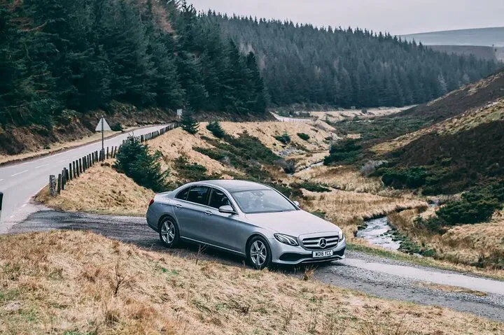 Skye to Edinburgh: Luxurious Highland Transfer