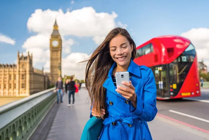 Stay Connected: Unlimited 4G/LTE Internet with eSIM in London & UK