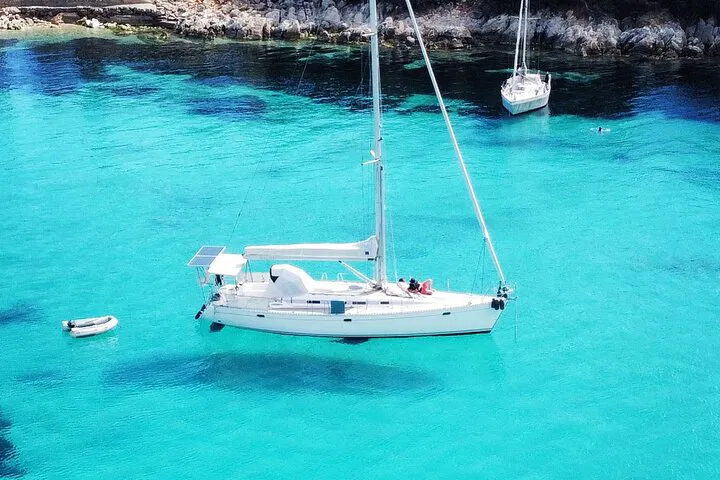Cannes Sailboat Tour: Island Escape to Lérins