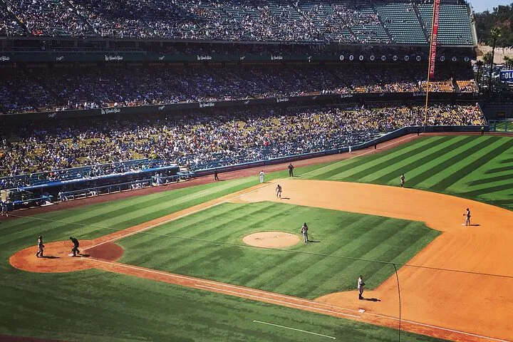 VIP Dodgers Game: Japanese Concierge Experience in Los Angeles