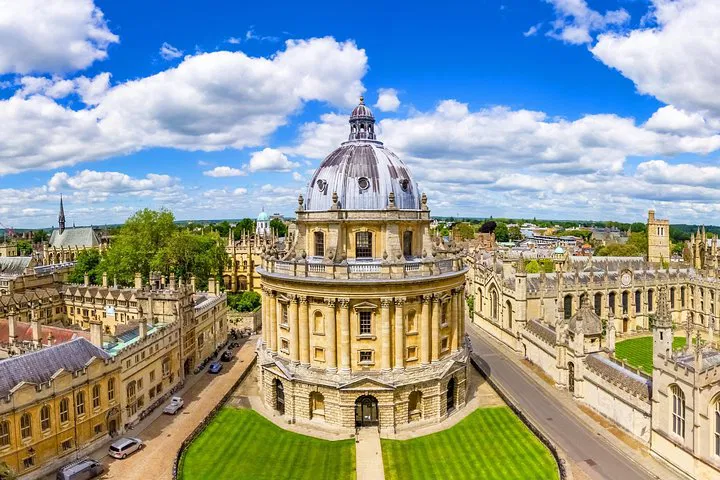 Journey Through Academia: Oxford & Cambridge Day Trip with Christ Church