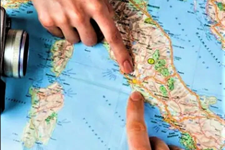 Unlock Turin: Personalized Chat with a Local Friend