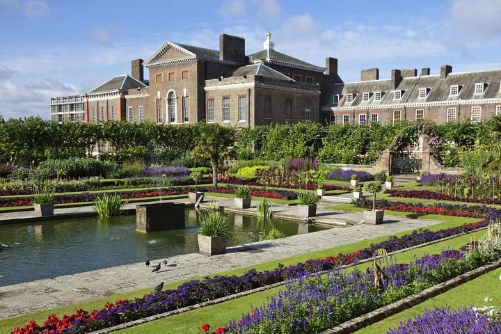 London Taxi Tour & Palace Entry: See 50+ Sights!