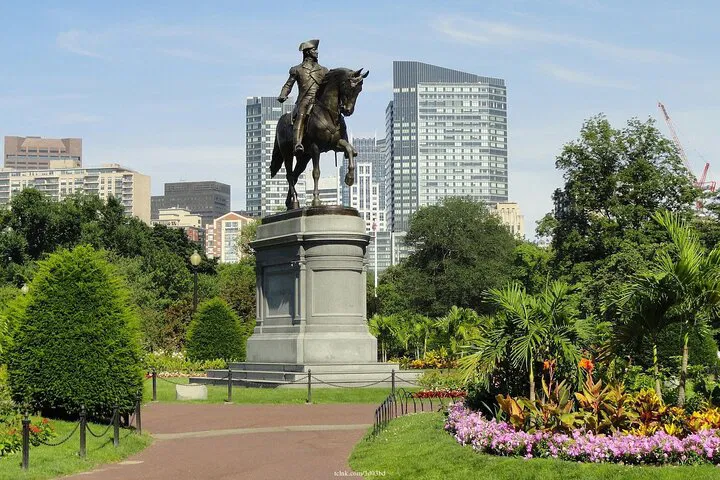 Uncover Boston's Hidden Gems: A Personalized Freedom Trail Walking Adventure