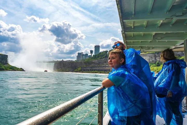 Niagara Falls Grand Adventure: USA & Canada in a Day!
