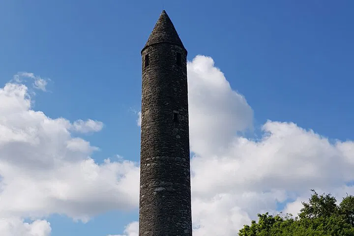 Uncover Wicklow's Wonders: A Luxurious Chauffeur-Guided Tour