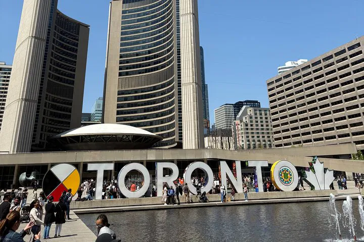 Toronto History Walking Tour: See Top Sites & Hidden Gems